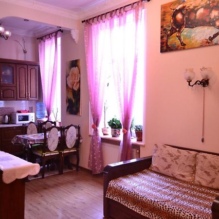 טרנופיל Apartment On Shevchenka Boulevard מראה חיצוני תמונה