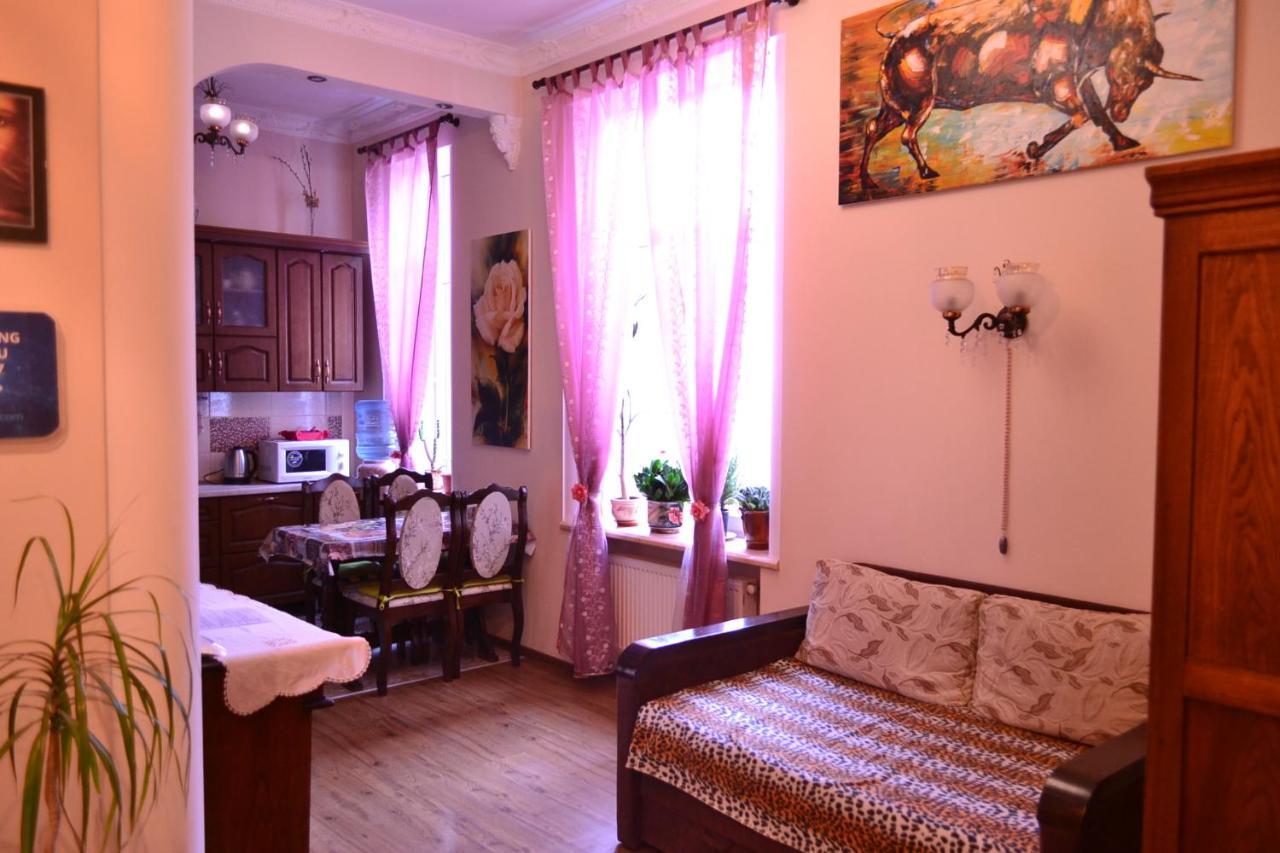 טרנופיל Apartment On Shevchenka Boulevard מראה חיצוני תמונה