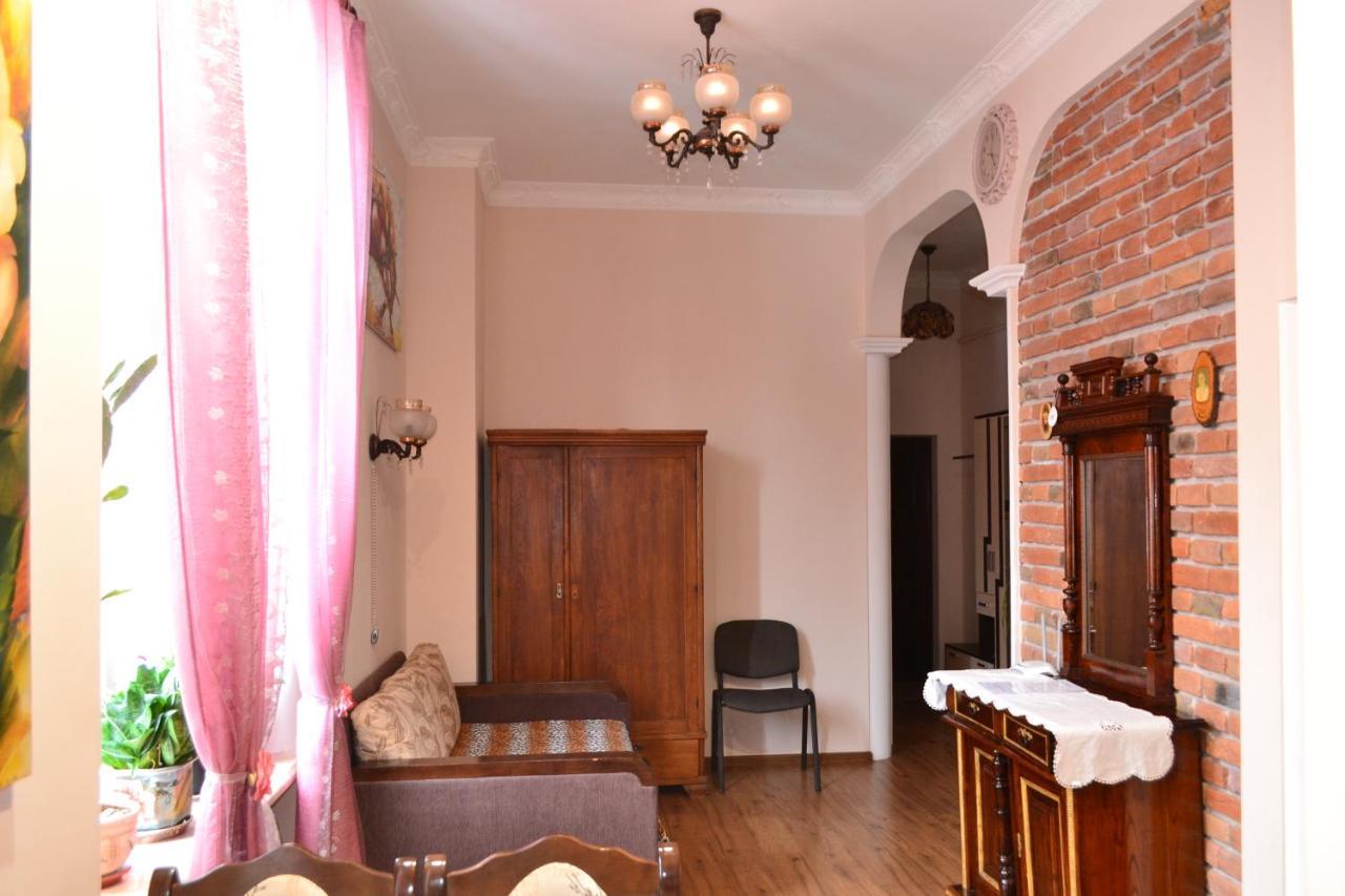 טרנופיל Apartment On Shevchenka Boulevard מראה חיצוני תמונה