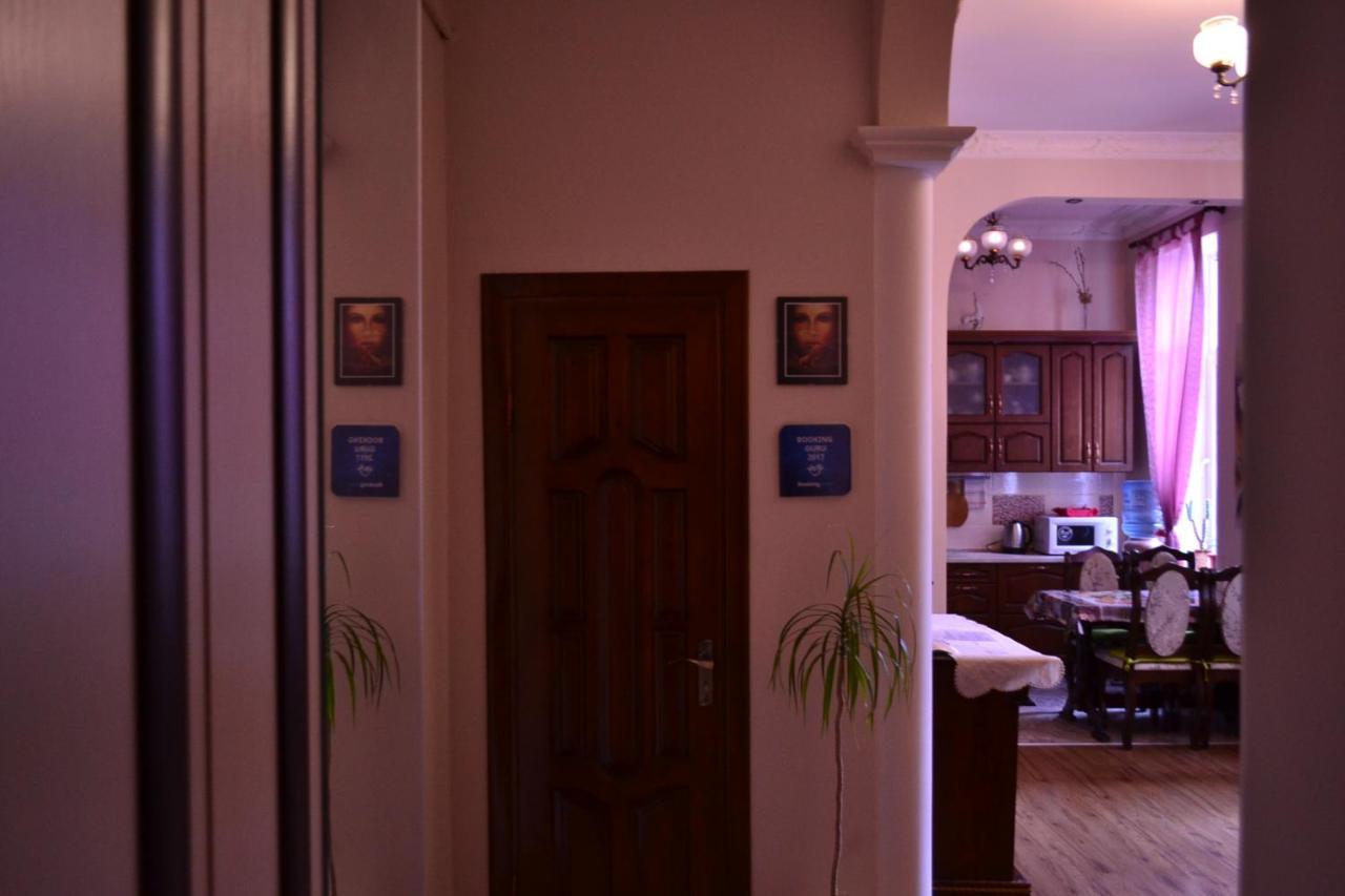 טרנופיל Apartment On Shevchenka Boulevard מראה חיצוני תמונה