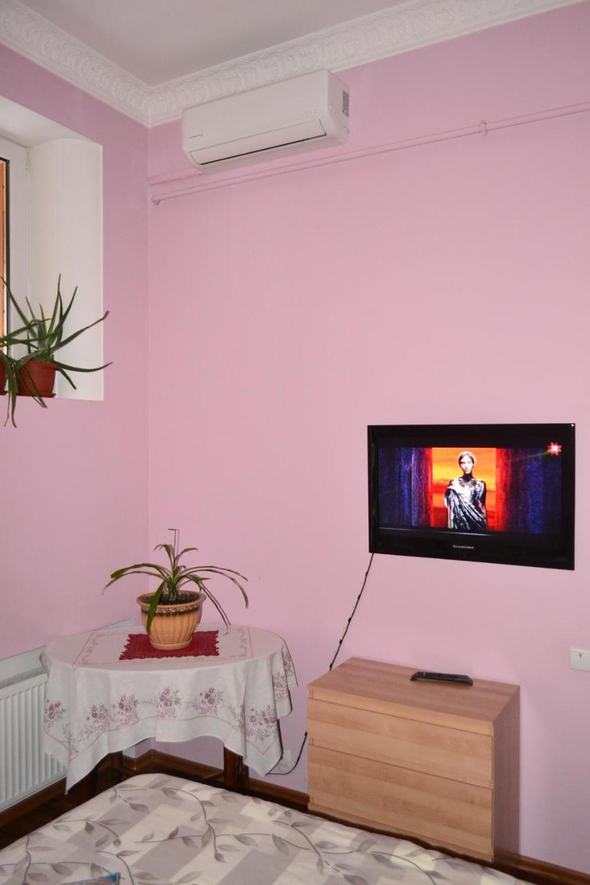 טרנופיל Apartment On Shevchenka Boulevard מראה חיצוני תמונה